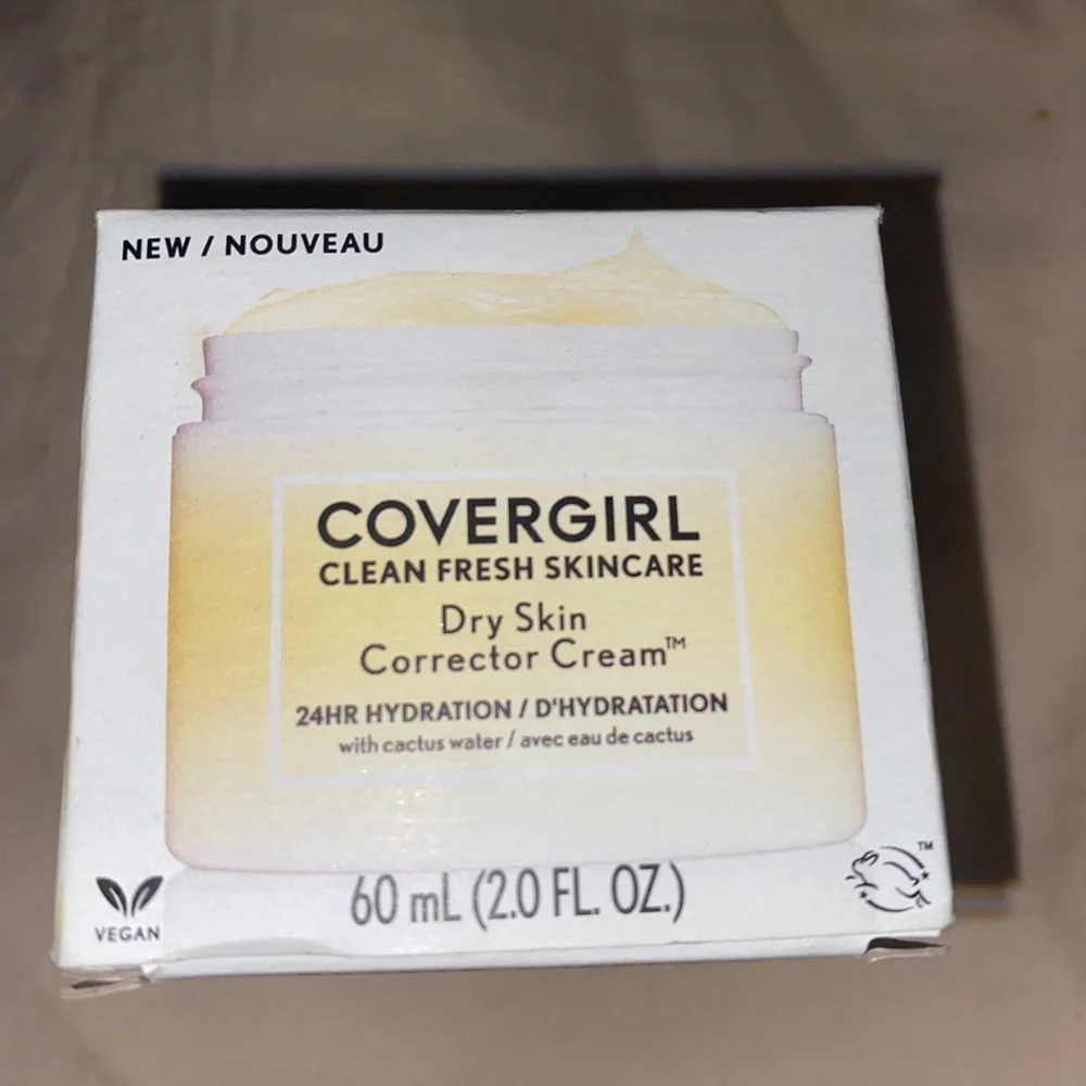 Brand NEW CoverGirl Clean Fresh Skincare Dry Skin Corrector Cream 60ml 2.0 Fl Oz